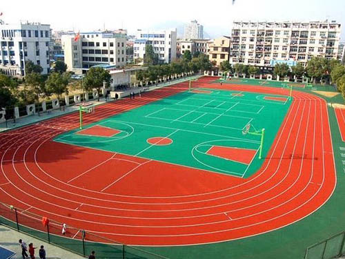 自結(jié)紋型塑膠跑道