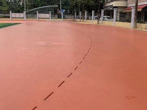 塑膠跑道